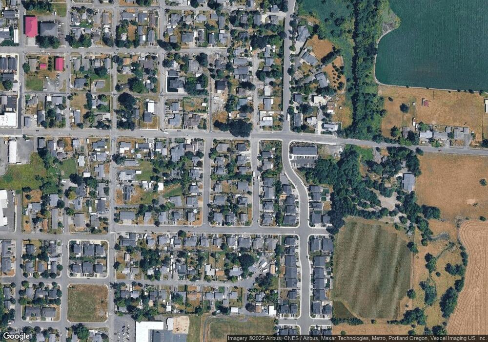 109 S 6th St, Carlton, OR 97111 - photo 1