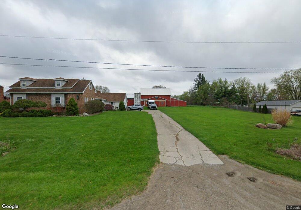 5465 Baldwin Rd, Swartz Creek, MI 48473 - photo 1