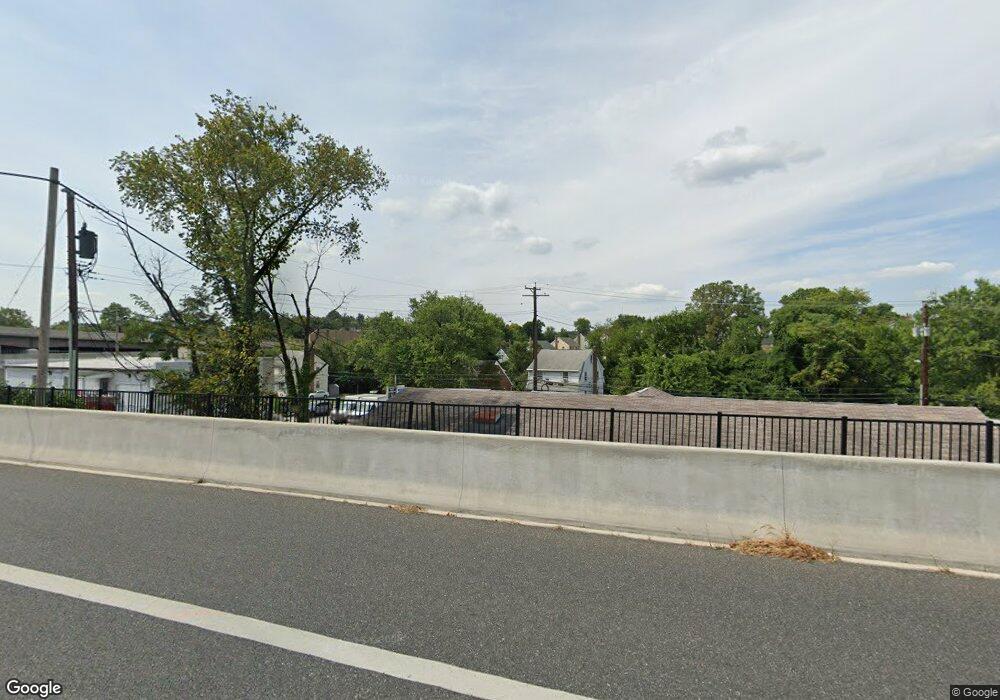 4811 Leeds Ave unit E, Halethorpe, MD 21227 - photo 1