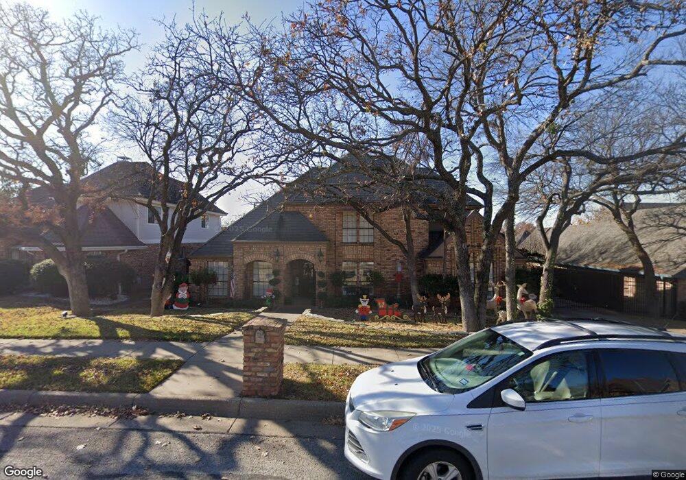 2405 Summit View Dr, Bedford, TX 76021 - photo 1