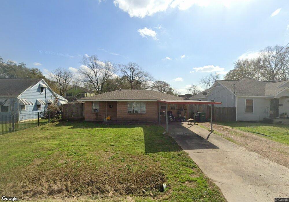1110 Lindale St, Houston, TX 77022 - photo 1