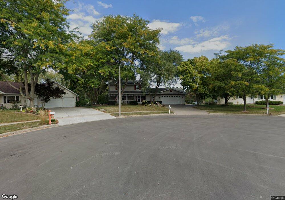 138 Village View Ct, Oregon, WI 53575 - photo 1