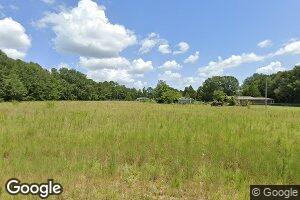19 Epps Ct, Seale, AL 36875