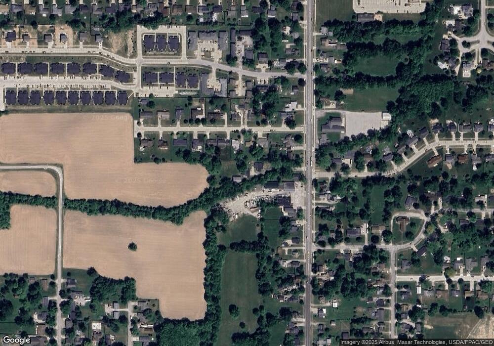 425 N Center St, Lagrange, OH 44050 - photo 1