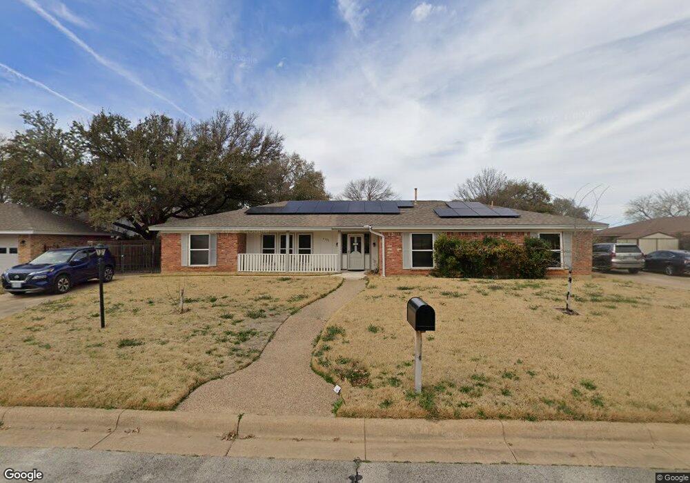 4332 Barcelona Dr, Fort Worth, TX 76133 - photo 1