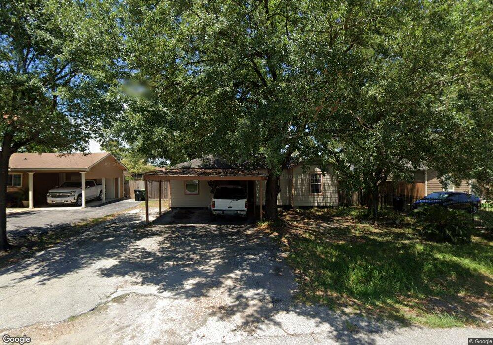 13525 Vicksburg St, Houston, TX 77015 - photo 1