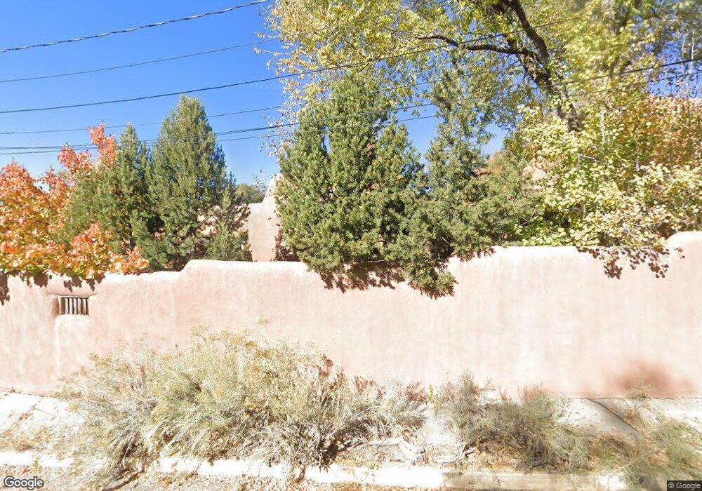 317 Magdalena Rd, Santa Fe, NM 87501 - photo 1