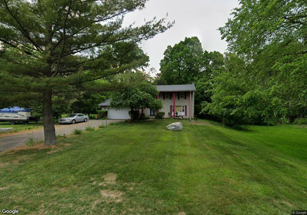 1036 River Forest Dr, Flint, MI 48532 - photo 1