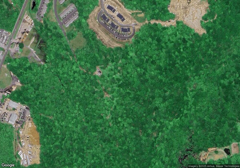 710 Lake Vista Dr unit 710, East Hampton, CT 06424 - photo 1