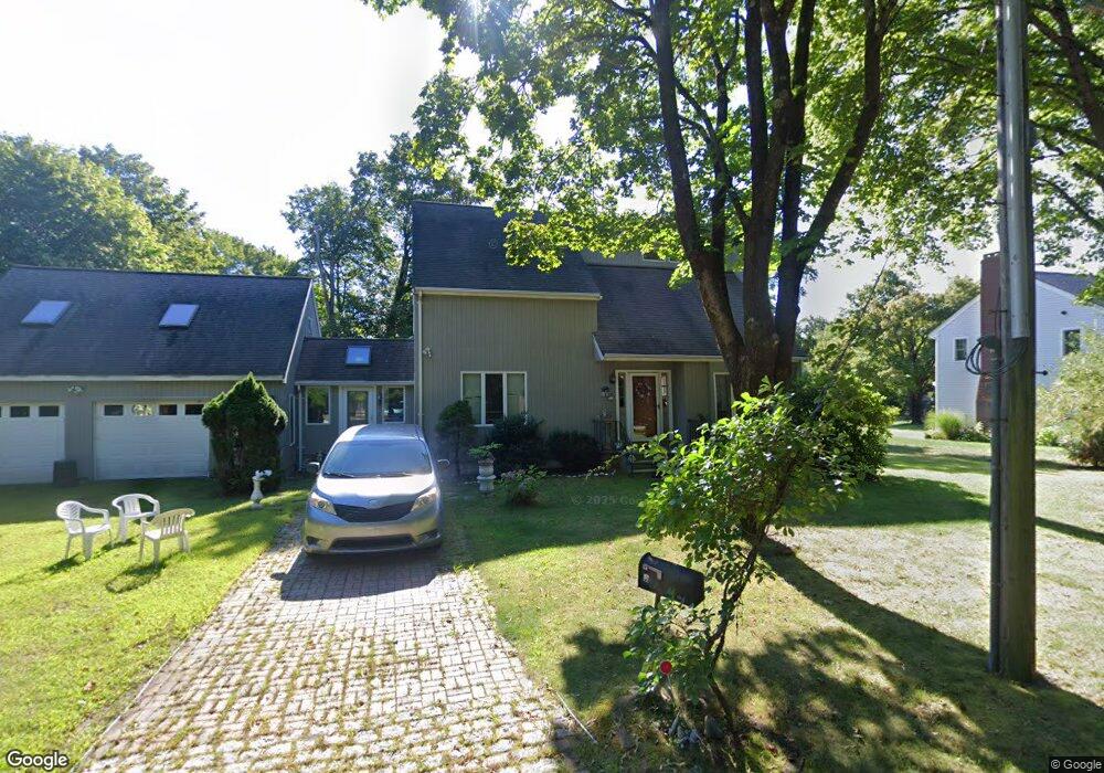 21 S Bradford Rd, Hingham, MA 02043 - photo 1