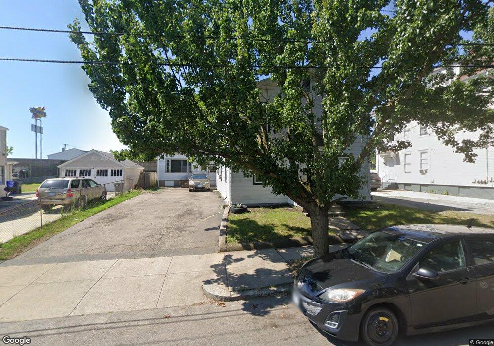 28 Harrison St, Pawtucket, RI 02860 - photo 1