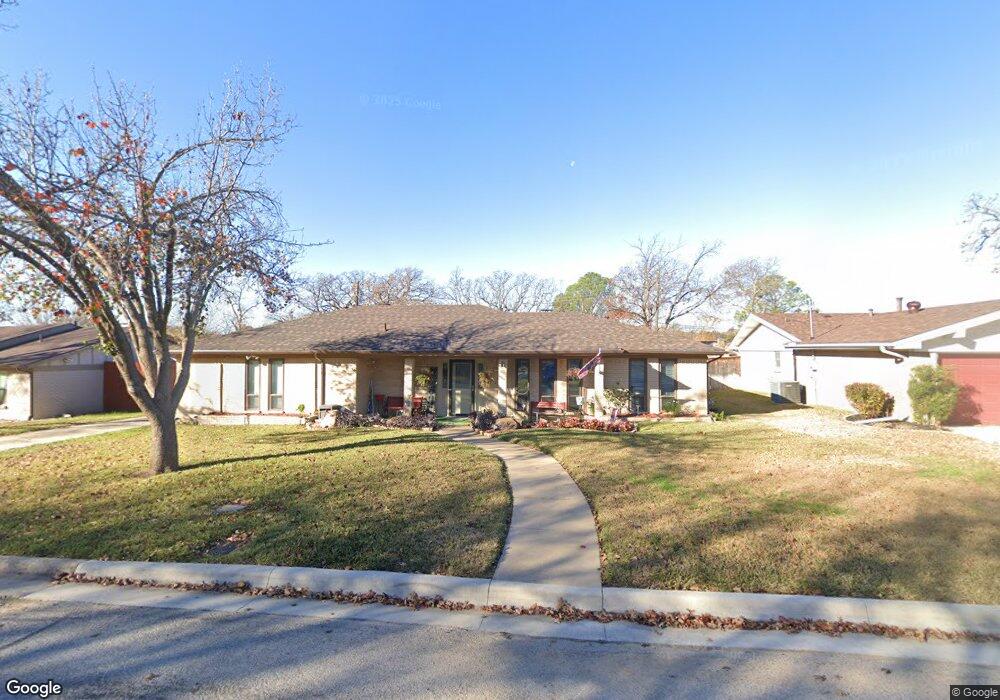 2233 Shady Meadow Dr, Bedford, TX 76021 - photo 1