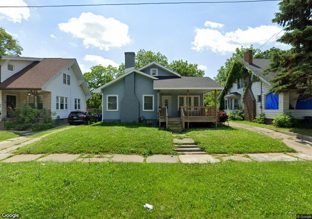 816 E Wellington Ave, Flint, MI 48503 - photo 1