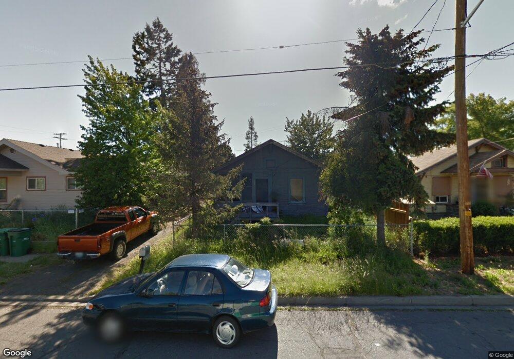 1420 Lakeview Dr, Klamath Falls, OR 97601 - photo 1