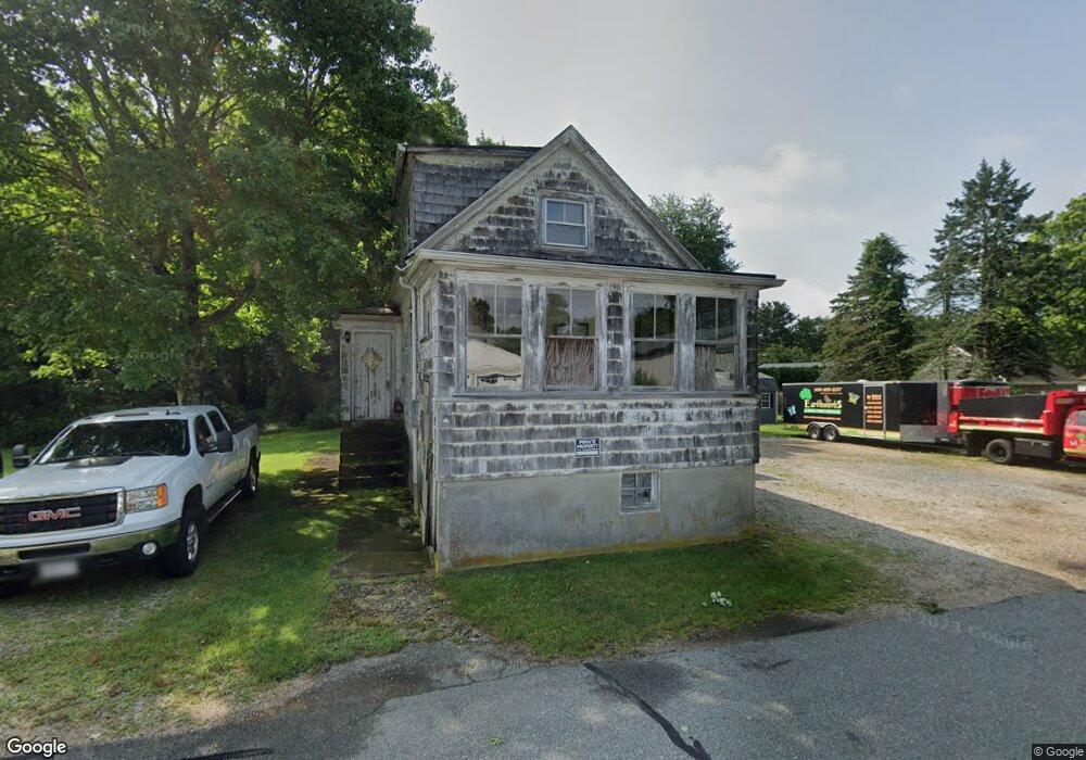 34 Davis St, South Dartmouth, MA 02748 - photo 1