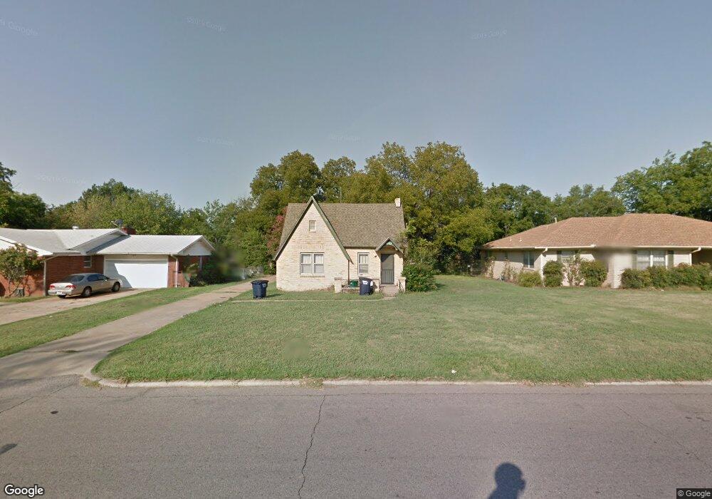 1932 N Union Ave, Shawnee, OK 74804 - photo 1