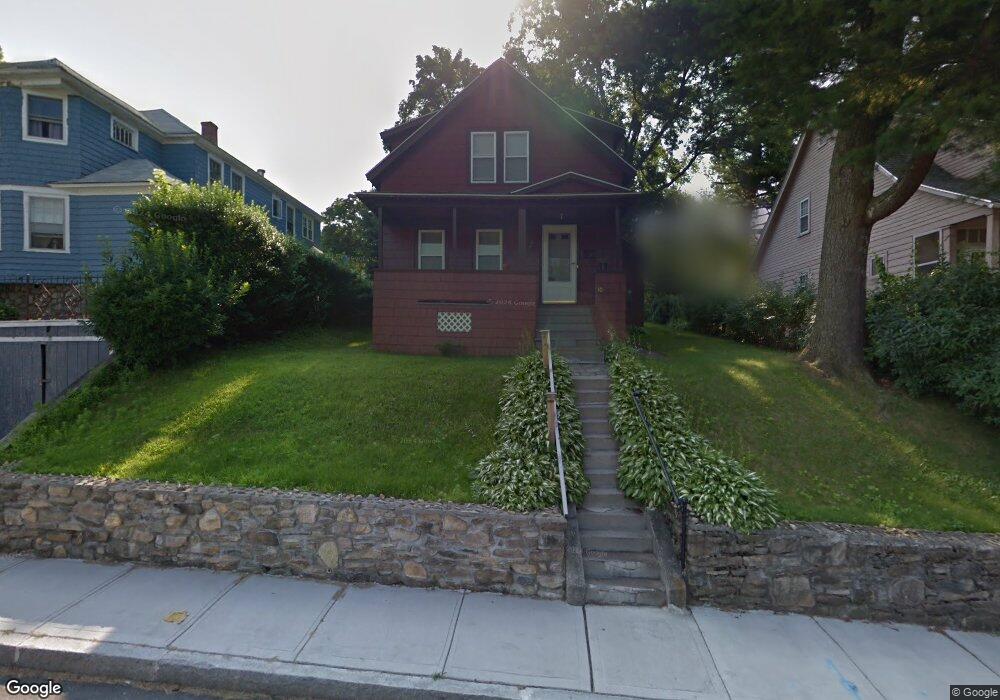 10 Indian Lake Pkwy, Worcester, MA 01605 - photo 1