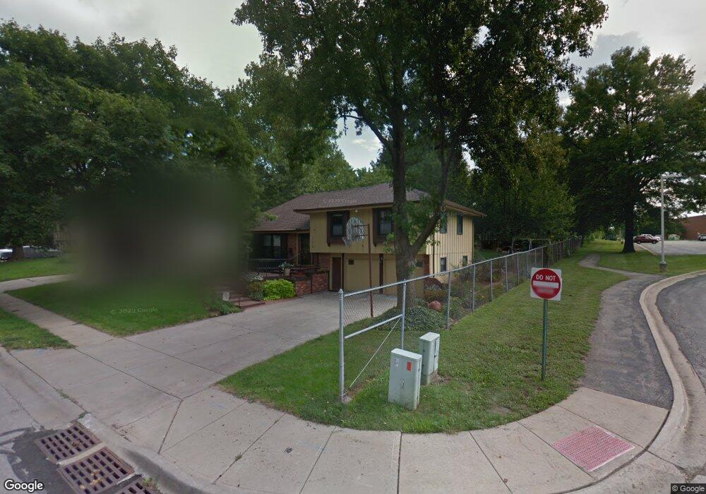 11415 W 49th Terrace, Shawnee, KS 66203 - photo 1