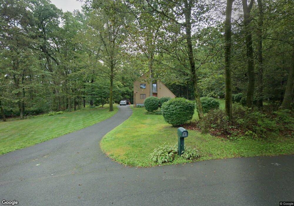 8 Laurel Dr, Hadley, MA 01035 - photo 1