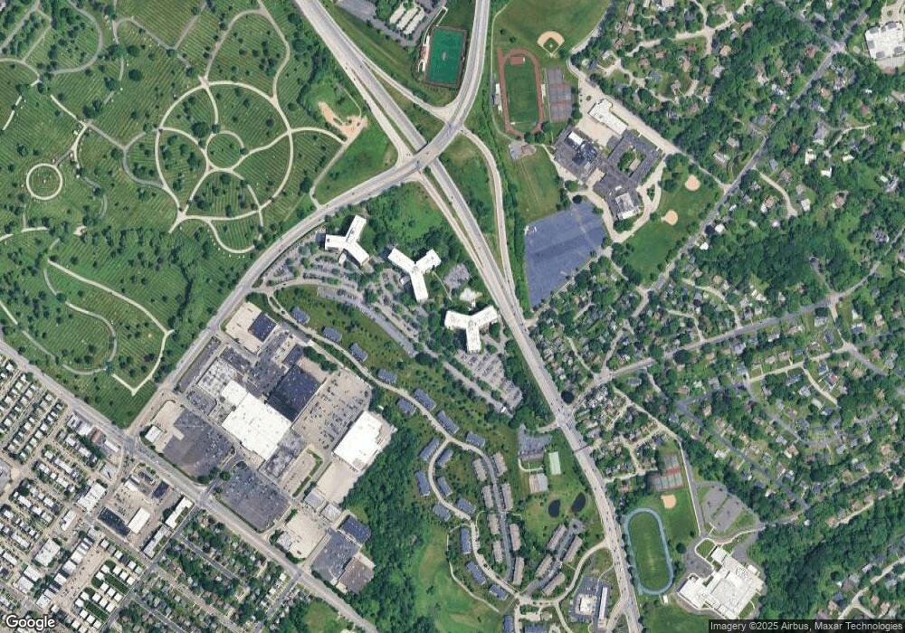 8440 Limekiln Pike unit O-1-T, Wyncote, PA 19095 - photo 1