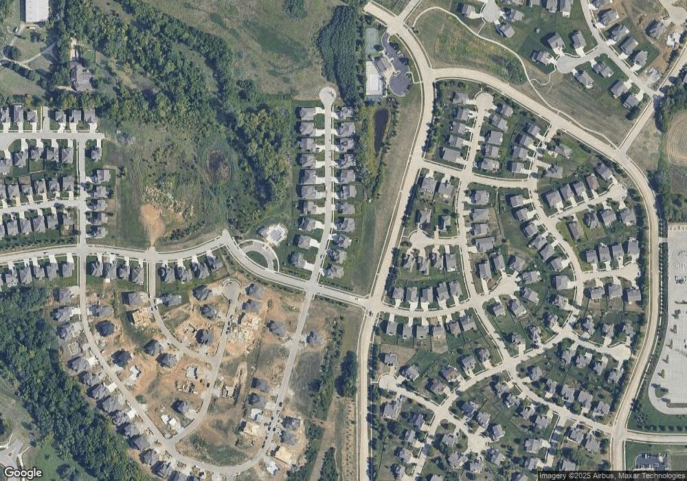 9193 Gander St, Lenexa, KS 66227 - photo 1