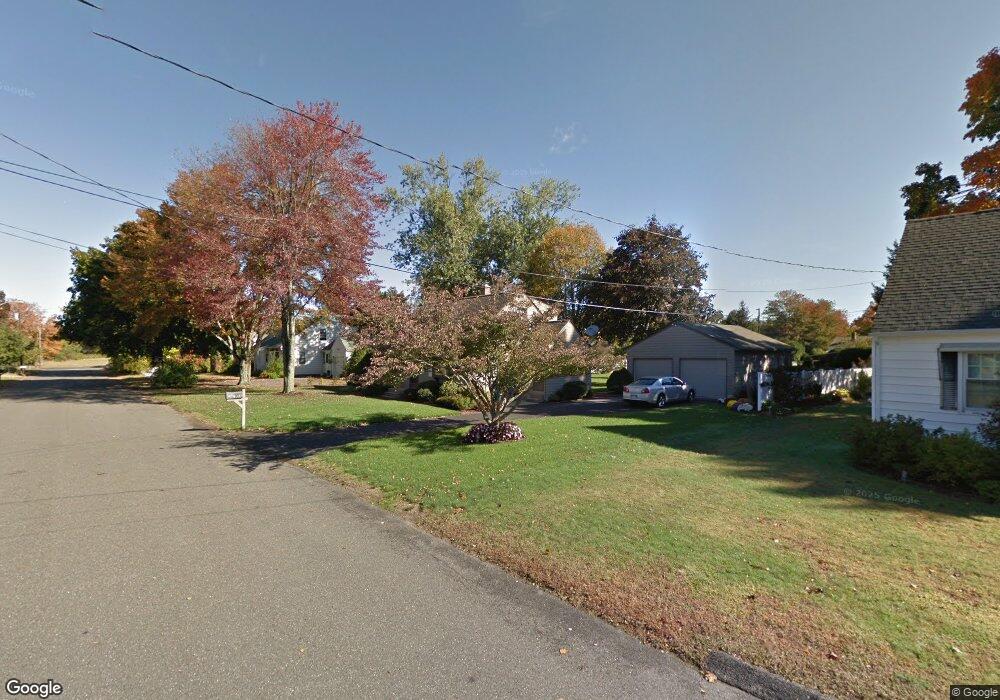 33 Wilson St, Ludlow, MA 01056 - photo 1