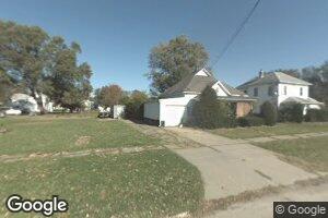 112 E Walnut St, Eldon, IA 52554