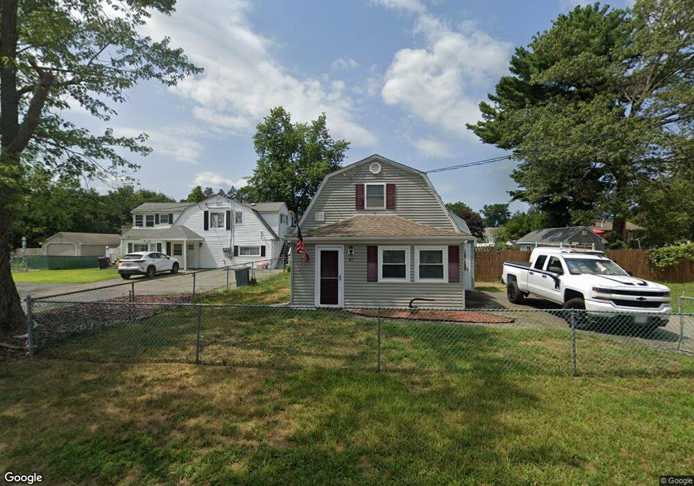 61 Crest St, Ludlow, MA 01056 - photo 1