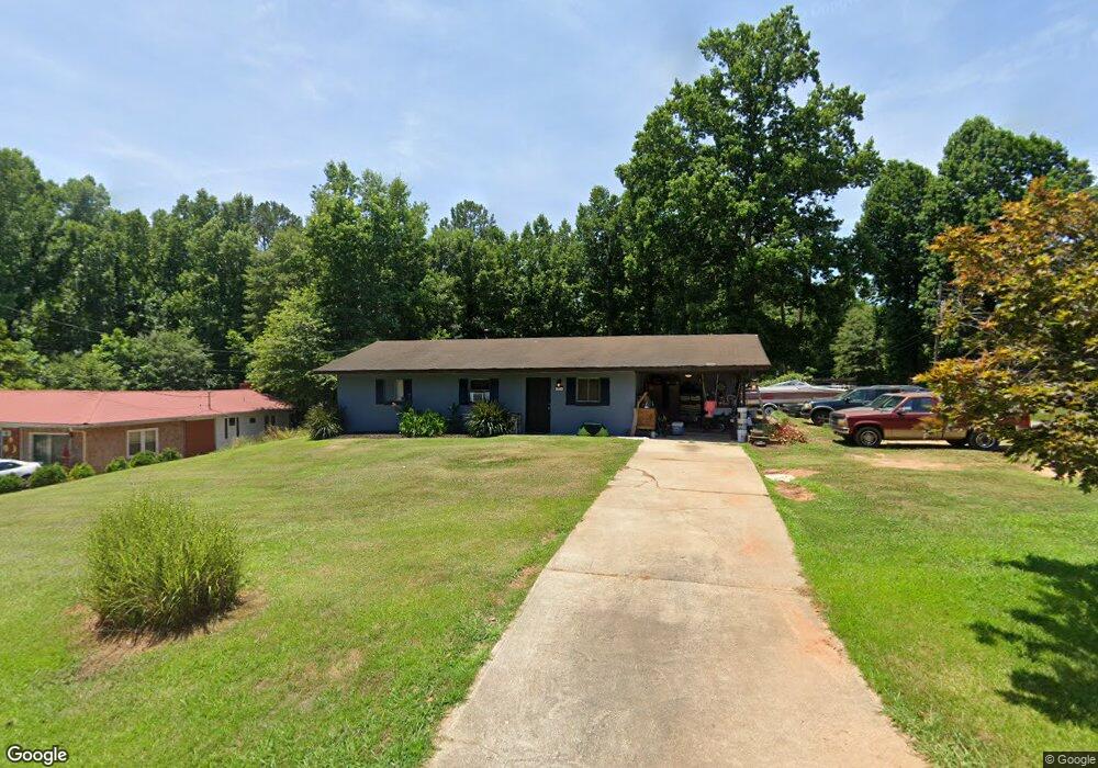 3004 Lynncliff Dr, Gainesville, GA 30506 - photo 1