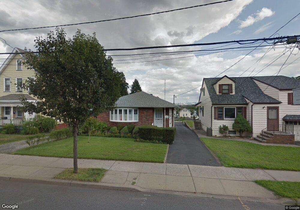 70 Hackensack St, East Rutherford, NJ 07073 - photo 1