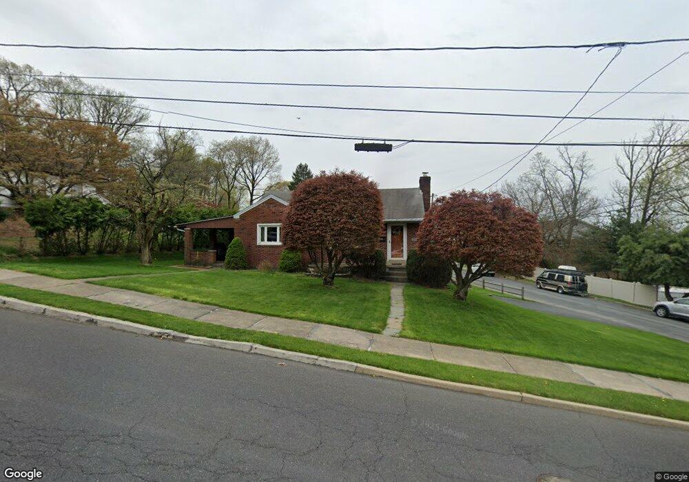 132 N Irving St unit 136, Allentown, PA 18109 - photo 1