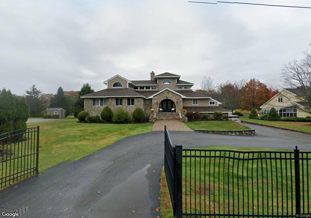 371 Wethersfield St, Rowley, MA 01969 - photo 1