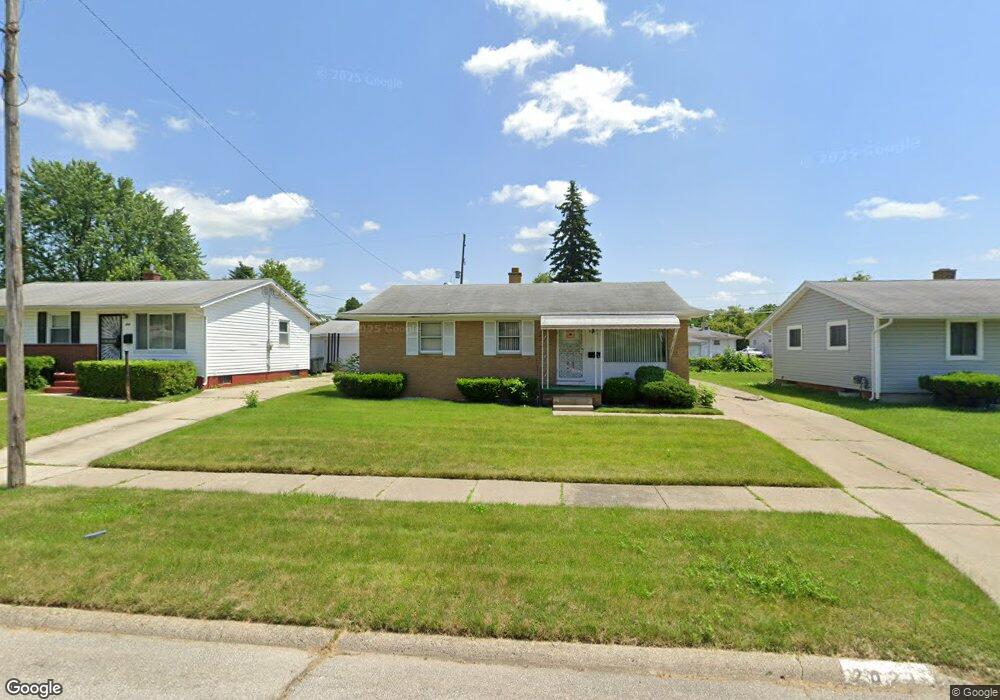2021 Chelan St, Flint, MI 48503 - photo 1