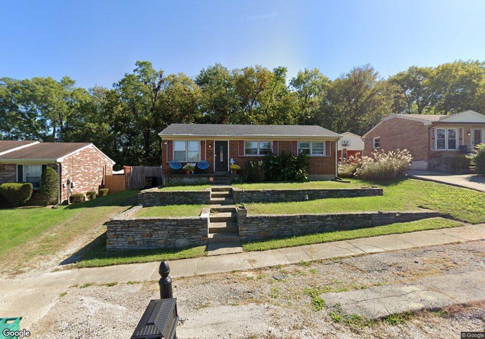 9209 Lantana Dr, Louisville, KY 40229 - photo 1