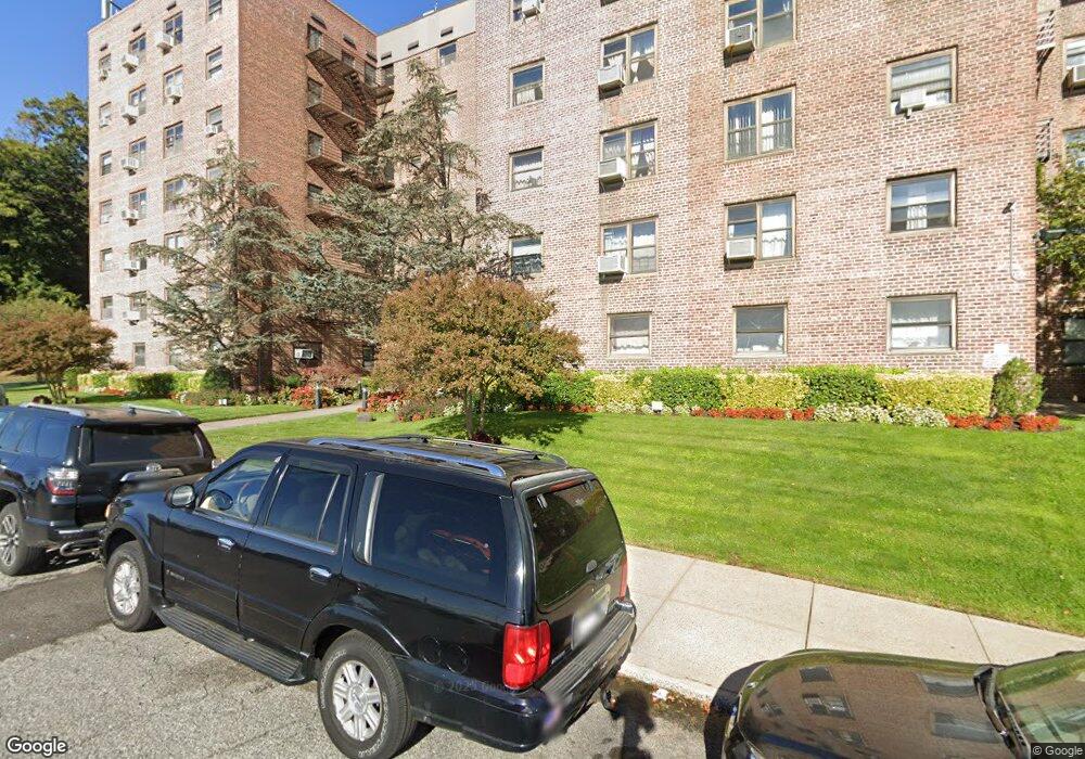 202 -35 Foothill Ave unit 74B, Hollis, NY 11423 - photo 1