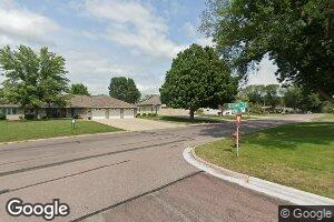 804 8th St, Nicollet, MN 56074