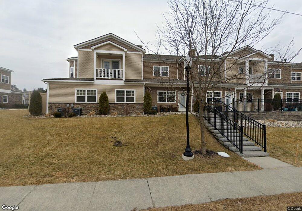 7 Morgan St, Saratoga Springs, NY 12866 - photo 1