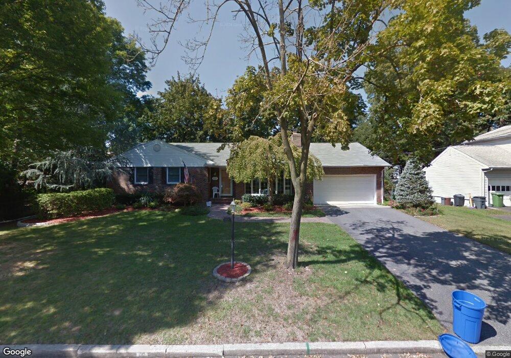 717 Lafayette St, Paramus, NJ 07652 - photo 1