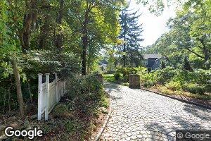 93 Comstock Hill Ave, Norwalk, CT 06850