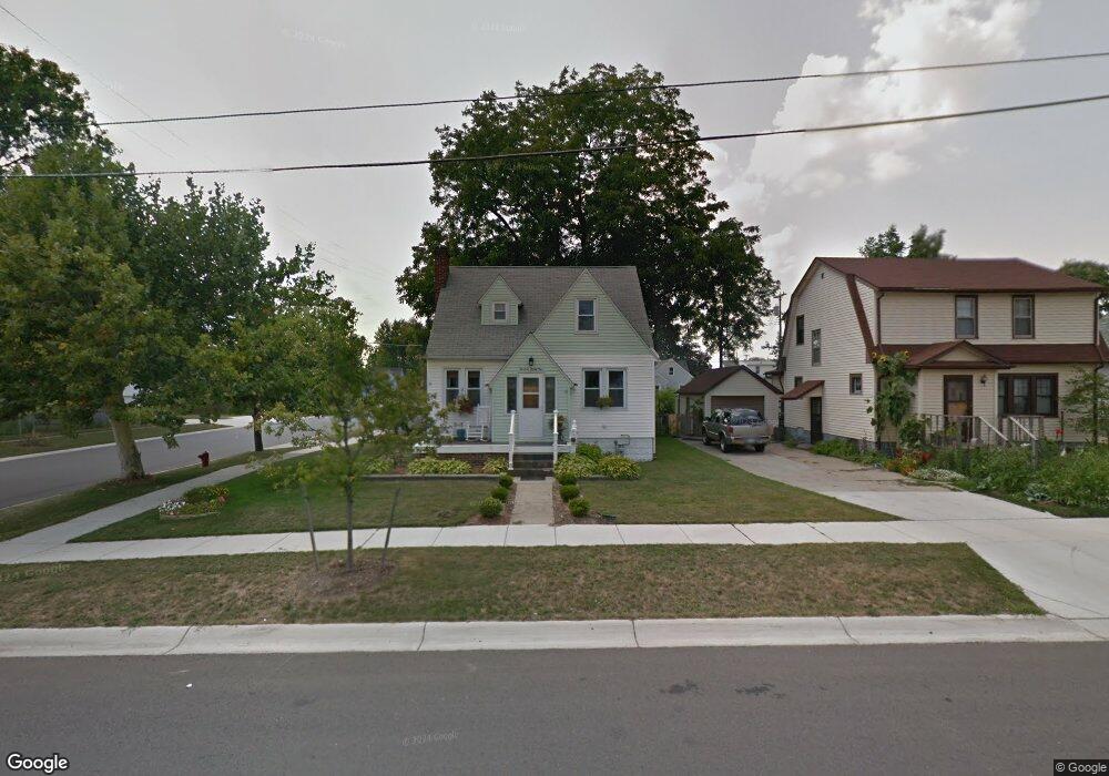 1331 20th St, Port Huron, MI 48060 - photo 1