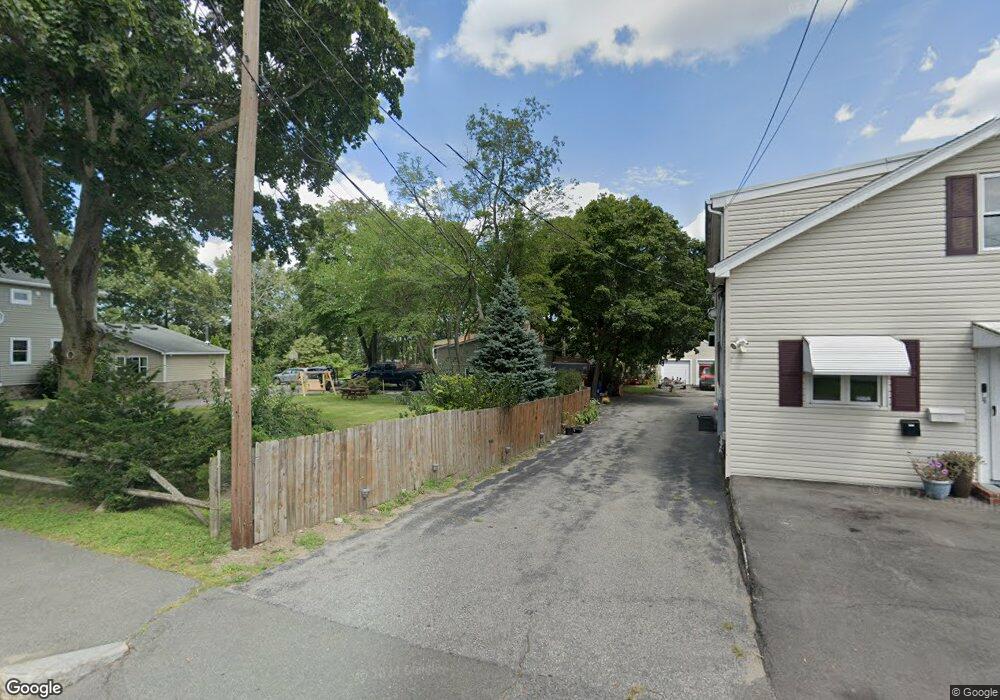 10 Pine St unit R, Woburn, MA 01801 - photo 1