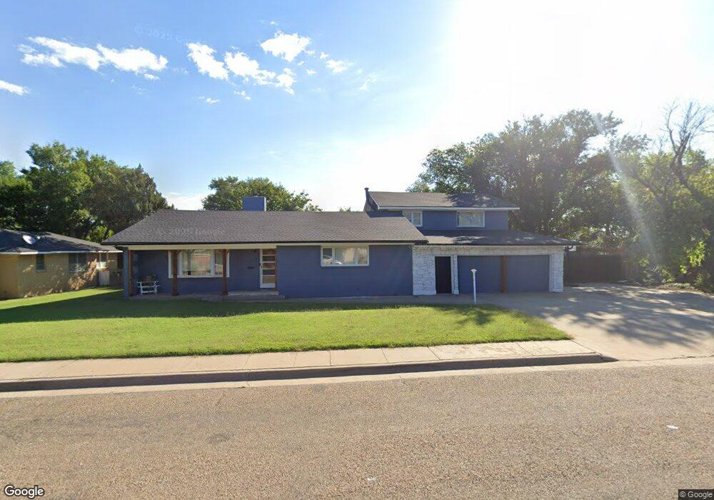 122 Amherst Ave, Dumas, TX 79029 - photo 1