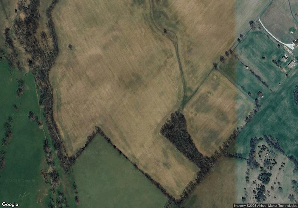 140 W Lee Hwy, New Market, VA 22844 - photo 1