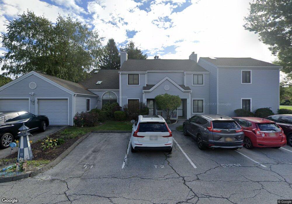 94 Lake Ridge Cove unit 94, Mohegan Lake, NY 10547 - photo 1