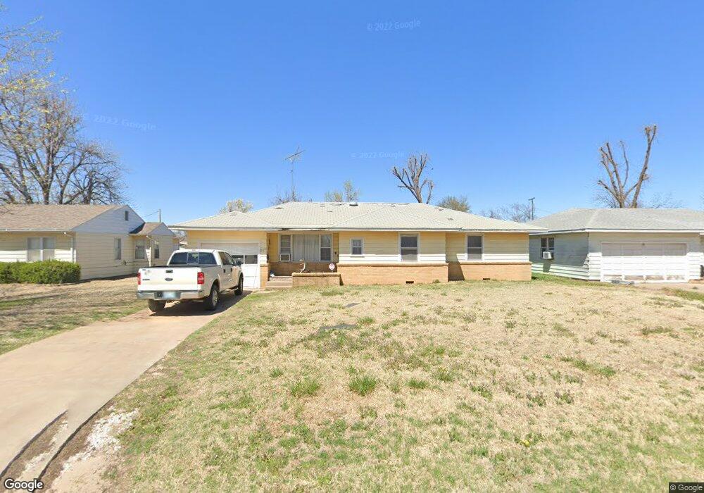2110 W Elm Ave, Enid, OK 73703 - photo 1