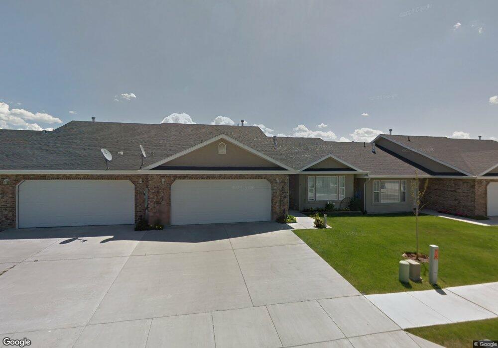 422 S 80 W, Smithfield, UT 84335 - photo 1