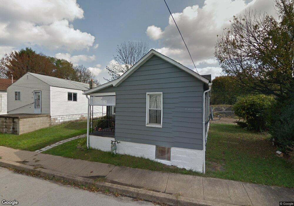 419 Mary St, Latrobe, PA 15650 - photo 1