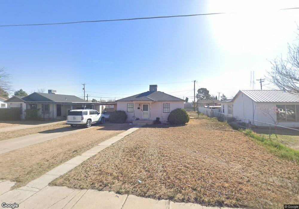 1102 N Cochran St, Hobbs, NM 88240 - photo 1