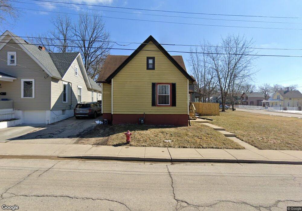 257 N Gifford St, Elgin, IL 60120 - photo 1