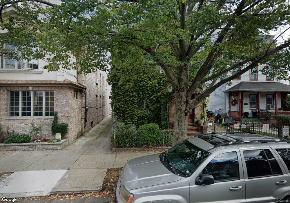 10115 98th St, Ozone Park, NY 11416 - photo 1